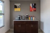 Studio 6 Greenville, SC  I-85 Near Downtown Hotel a Gantt