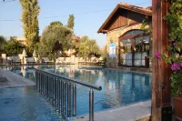 Melrose Pansiyon - Yüzme Havuzu