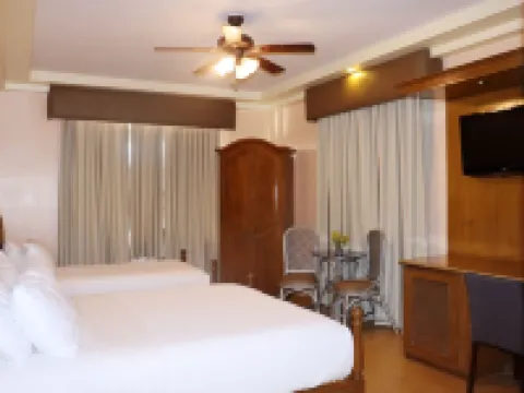 Hotel Veronica Ξενοδοχεία στην πόλη Capiz