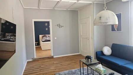 Modernes & Zentrales Apartment Отели в г. Байрсброн