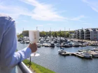 Apartment Kamperland with Harbour View Hotel a Kamperland