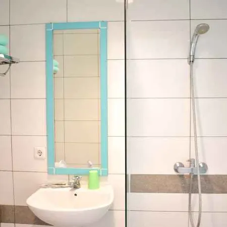 Hotel Aruuman Simpanglima Semarang