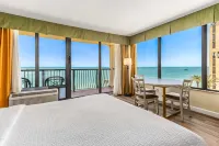 Holiday Inn & Suites CLEARWATER BEACH by IHG - 3-Star