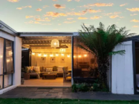 Sol Coastal Retreat - Outdoor Spa and Sauna Hoteles en Rosebud