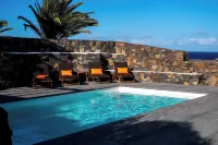 Villa by the Sea - Vila
