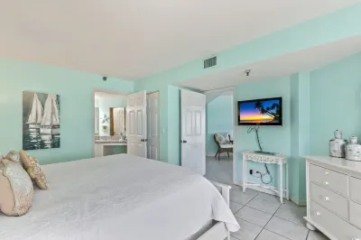 Oceanfront Penthouse Pool Hot Tub Beach Access Hotels near Ponce Preserve
