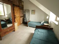 Residence in Zastan with Lake Access