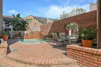 Grenoble House - piscina