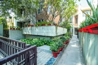 Opulent Antique 6Br Independent Villa in Gurugram Hotel a 