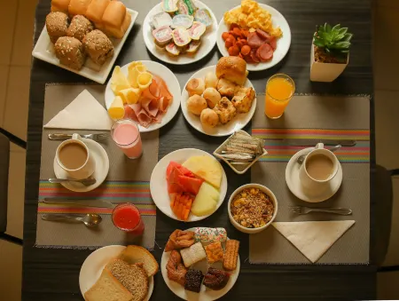 Hotel Vivaldi Cataratas Отели в г. Фос-ду-Игуасу