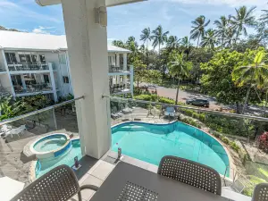 Beaches Holiday Apartments - Official Onsite Reception & Check IN