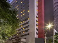 ibis BH Afonso Pena Savassi Hotels near Funcionarios