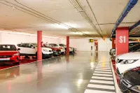 Hotel Gran Ultonia - ที่มีที่จอดรถ