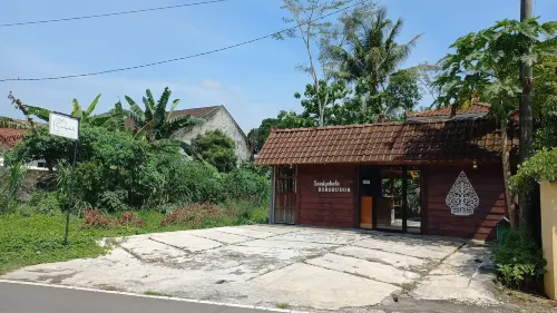 Sandyakala Borobudur Hotels in Borobudur