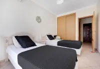 Harmony House in Carvoeiro - Condos