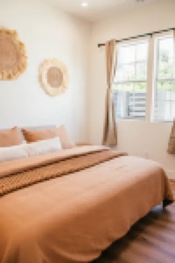 Luxury Village Home Close to Beaches and Wineries!