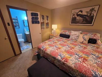Misty Mare Townhouse - Gorgeous home on Chincoteague Island Hotels near Chincoteague Island