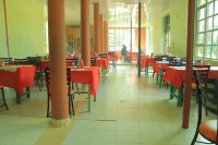 Rhino Tourist Camp Hotels in Сиана