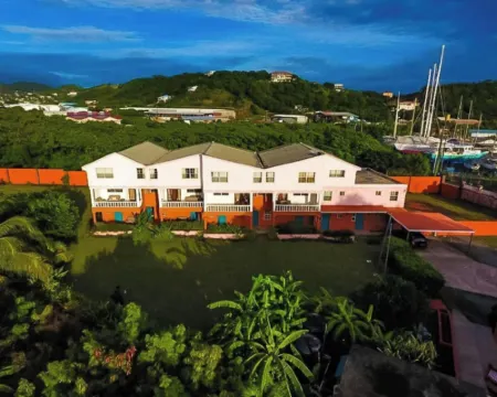 クール プレミア スイート 25 トゥルー・ブルーのホテル