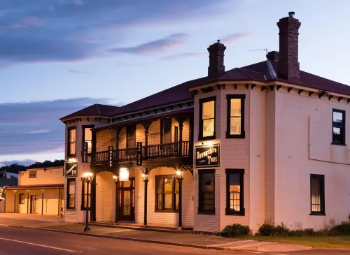 The Exchange Beaconsfield - Offering Heritage Accommodation Hotels in Beaconsfield
