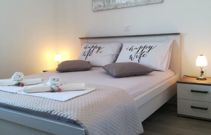 Apartment Villa Bijele Stijene