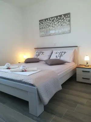 Apartment Villa Bijele Stijene