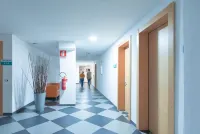 Delta Rooms