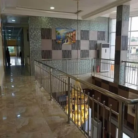 Mega Pavilion Suite and Apartment