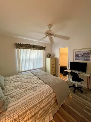 3-bedroom house in charming Rotonda West, Golf Course view. Near Beaches. Pet ok