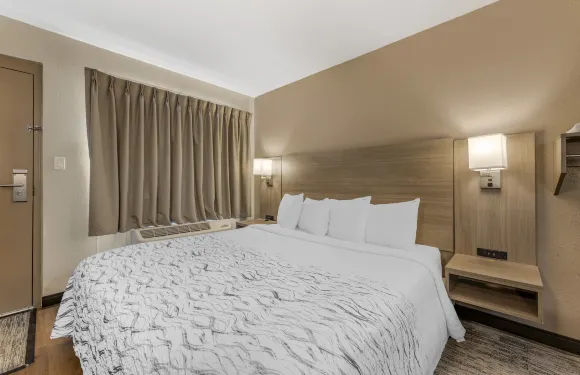 布爾博奈紅屋頂酒店