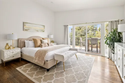 Beautiful Private Designer Home in Hollywood Hills