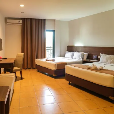 Grand Batu Inn