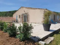 Gîte in a quiet equestrian estate in the heart of the Luberon