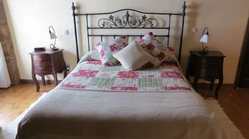 The Stone House of the Village for 10 people