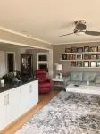 J & N Spacious & Cozy Home, Columbus Indiana