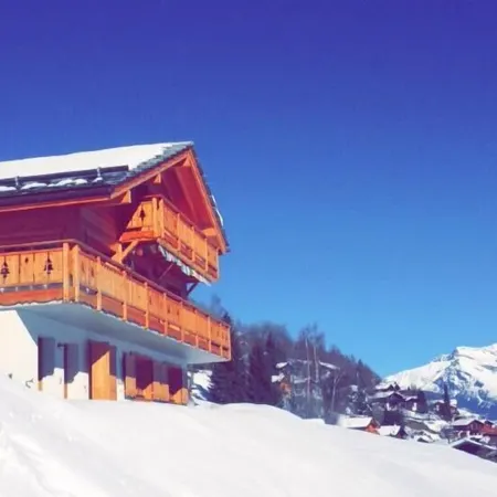 FAMILY CHALET, NEW, QUIET, VIEW, BETWEEN NENDAZ AND SIVIEZ, HEART OF 4 VALLEYS