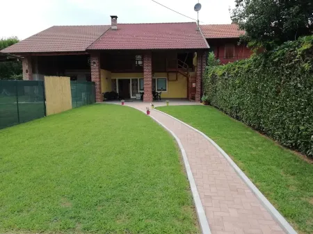 GRANDMA DAISY'S HOUSE Отели рядом с достопримечательностью «Via Ferrata Bec Valletta»