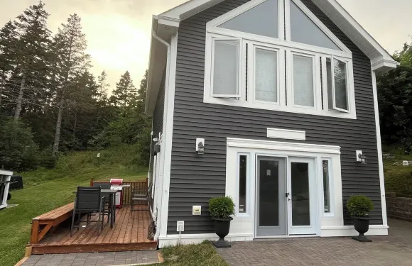 海洋明珠度假屋 海景, 私人露台配有燒烤架及戶外火爐