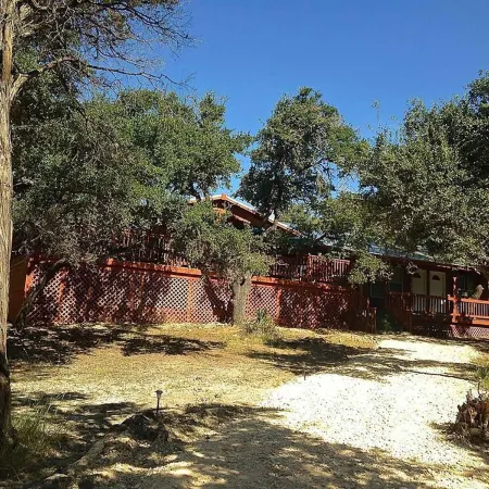 TreeHouse Suite @ HomeAway Ranch