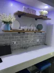 Beautiful Posh Condo Newly Renovated with King Bed