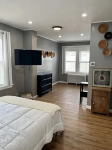 West Hartford Center 1st floor Hotels in 