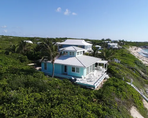 Beachfront paradise: Spectacular views, huge deck, central location, backup gen! Hotels in Elbow Cay