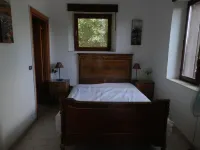 Tranquil location close to sea and mountains