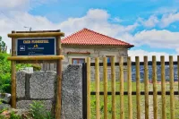 "Forest House" in Branda da Bouça dos Homens Hotels in Gavieira
