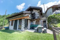 Spacious rustico in the Indemini Valley with a view of Lake Maggiore