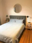 St. Leonards Pier Beach House -5 min walk to the beach