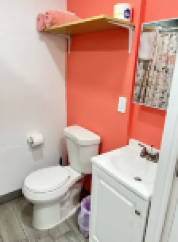 Private and Quiet Studio w/Kitchenette + W/D, Long Stay Ready w/ All Amenities