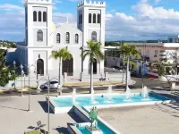 Enchanting 3 bedroom Family Size  Beach gated condo steps to beach Isabela Hotels in Isabela