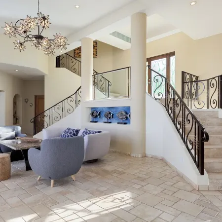 Villa Los Amigos 4 bedrooms with private pool and hot tub