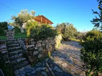 Cozy Garden Cottage With Stunning sea Views Hotels in Pylos-Nestoras